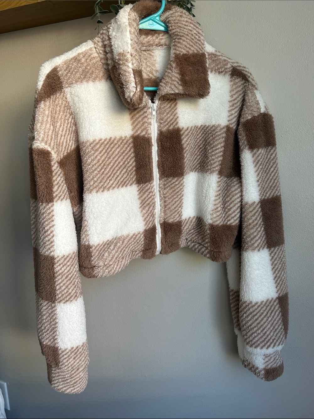 Cropped Teddy Zip Jacket in Brown & Cream Plaid